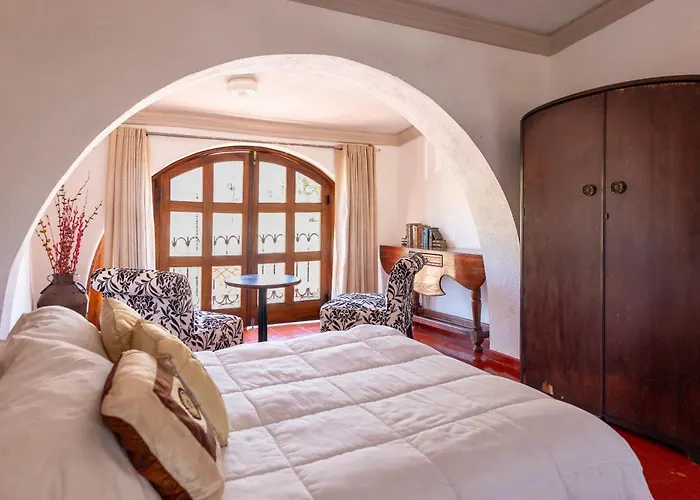 Collection O Casa Bella Boutique, Cabo San Lucas